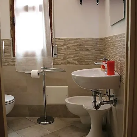 Duca D'aosta Oda ve Kahvaltı 3*