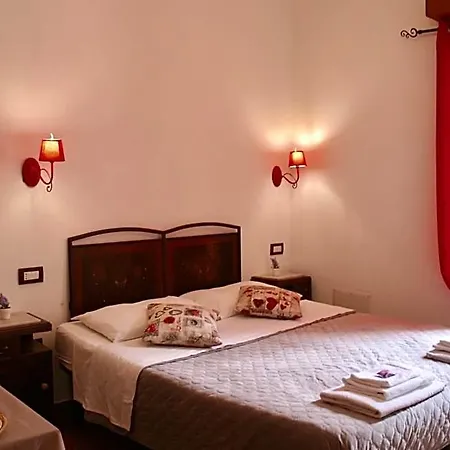 Duca D'aosta Oda ve Kahvaltı 3*